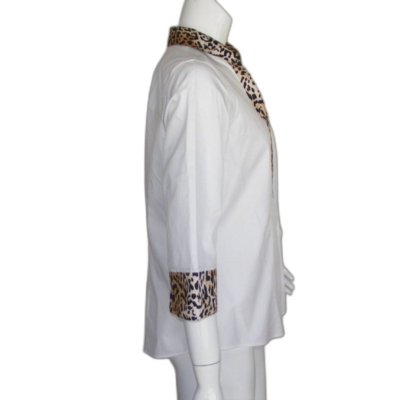 CHICO'S Top, 1/M, White, NO Iron, Leopard Accents, 3/4 sleeves, hidden buttons - Picture 6 of 13